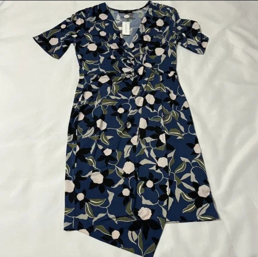 Banana Republic Floral Wrap Dress Medium NWT Stretchy Knee Length
